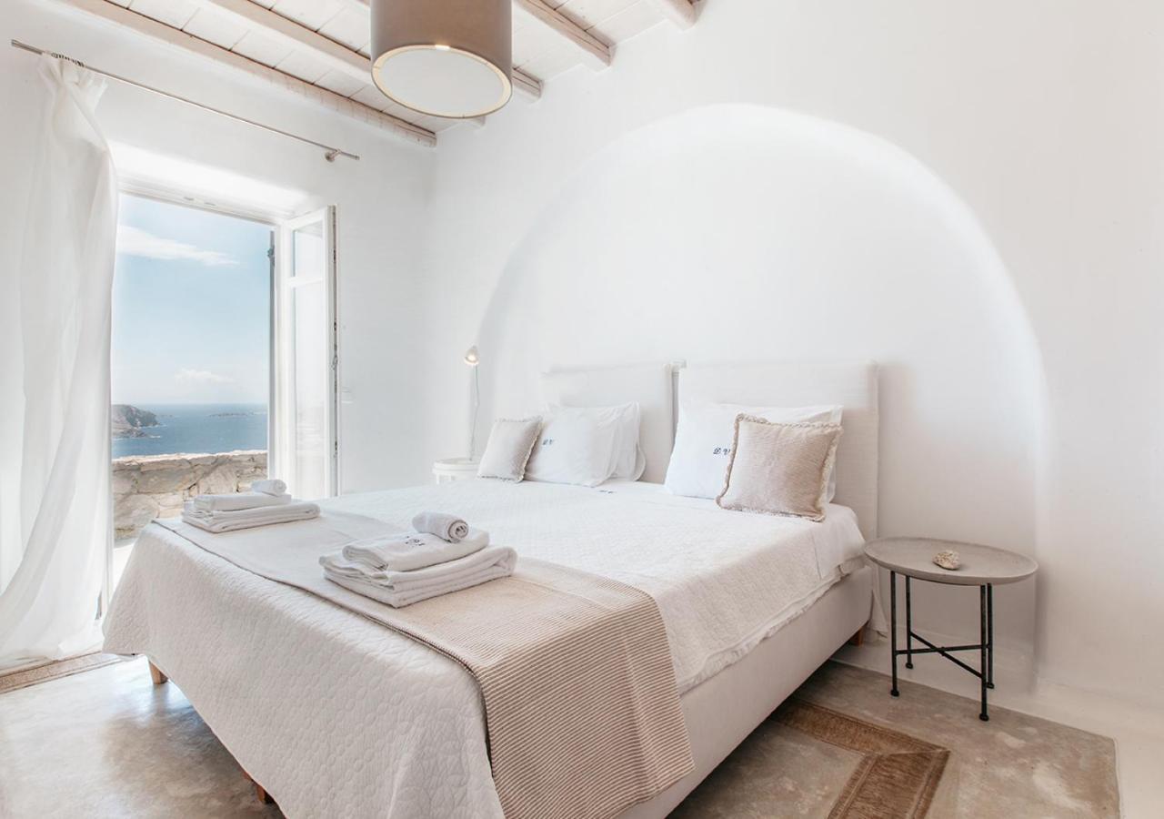 Diana Mykonos *
